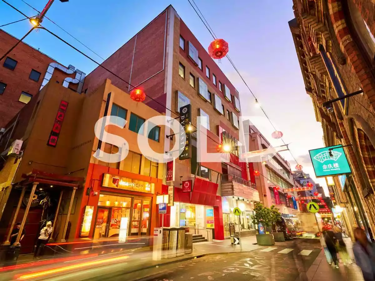 206 Bourke St. Plaza