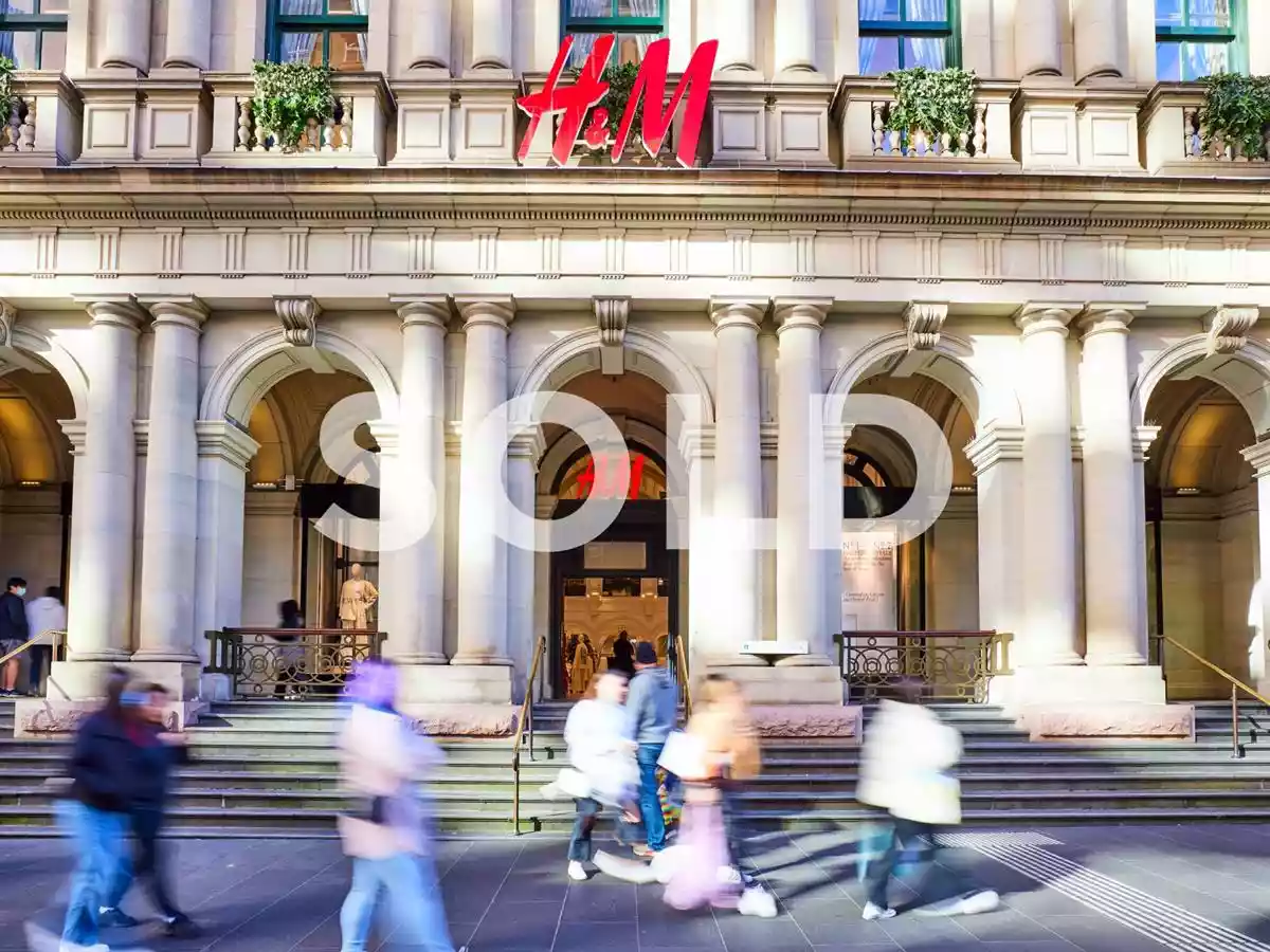 206 Bourke St. Plaza