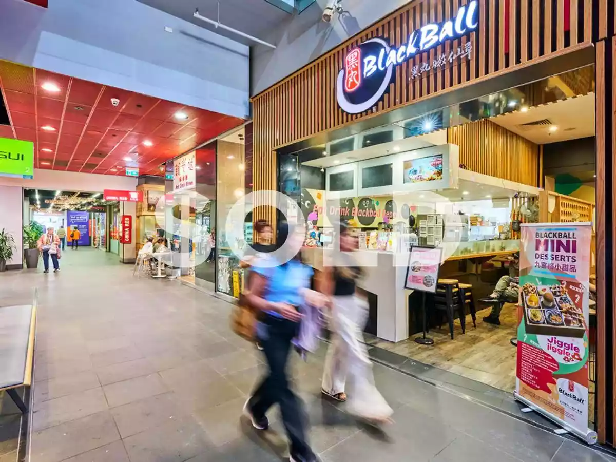 206 Bourke St. Plaza