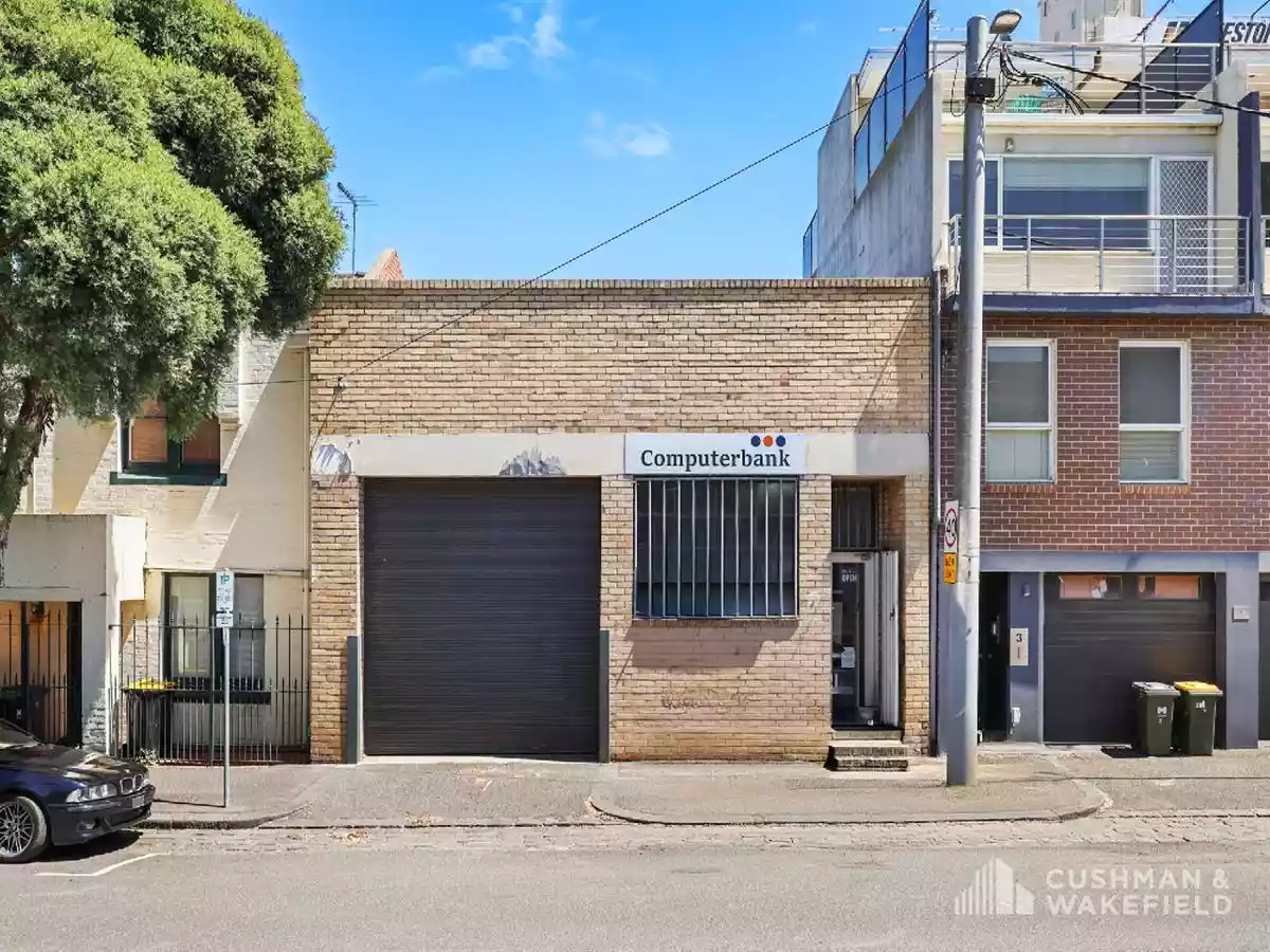 1 Stawell Street & 8 Munster Terrace