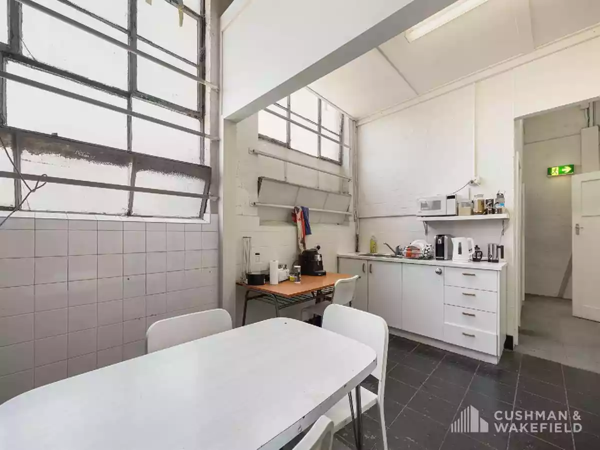 1 Stawell Street & 8 Munster Terrace