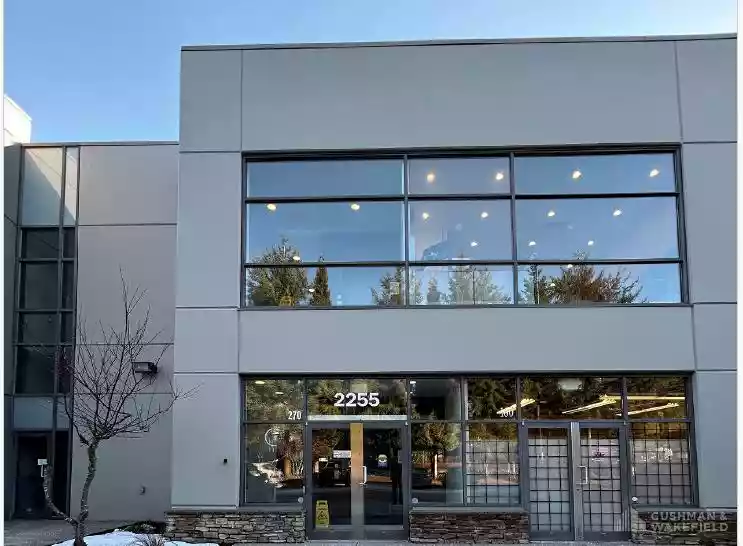 North Vancouver - Warehouse/Distribution