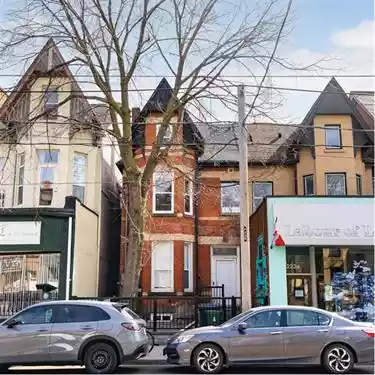 Toronto - Office