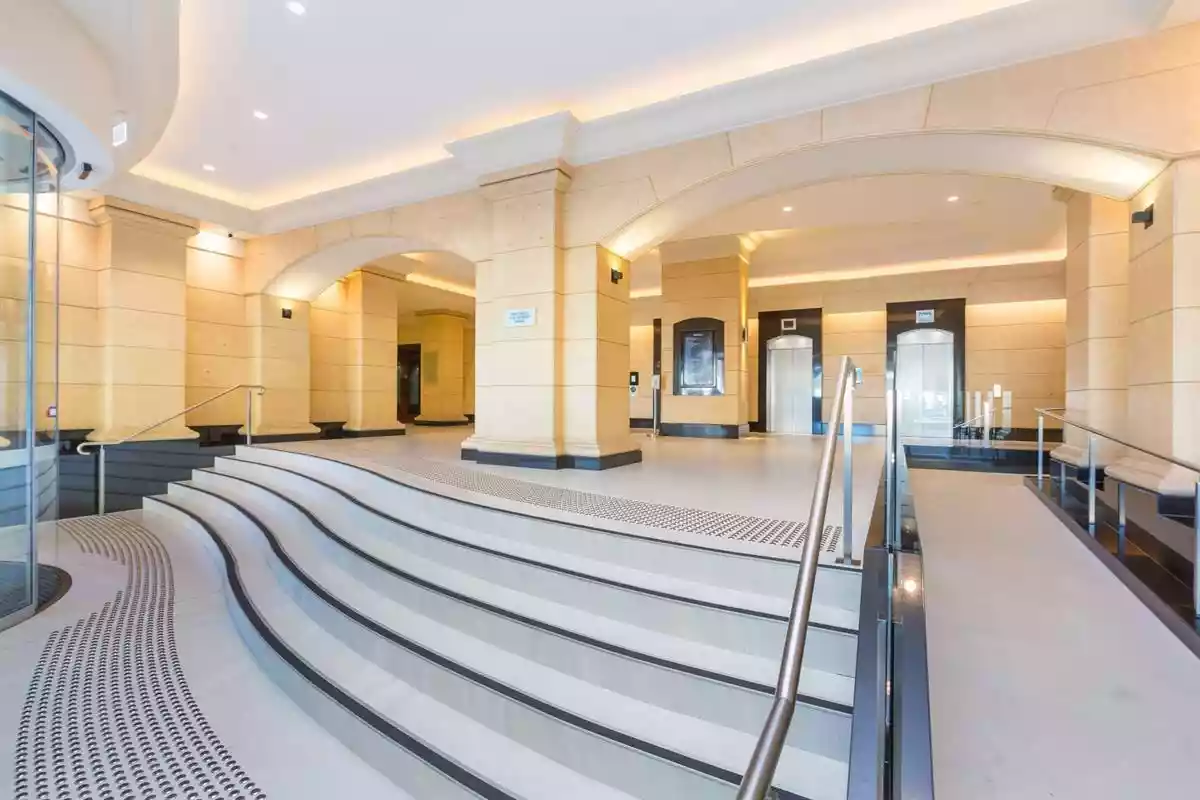 12-14 St Georges Terrace
