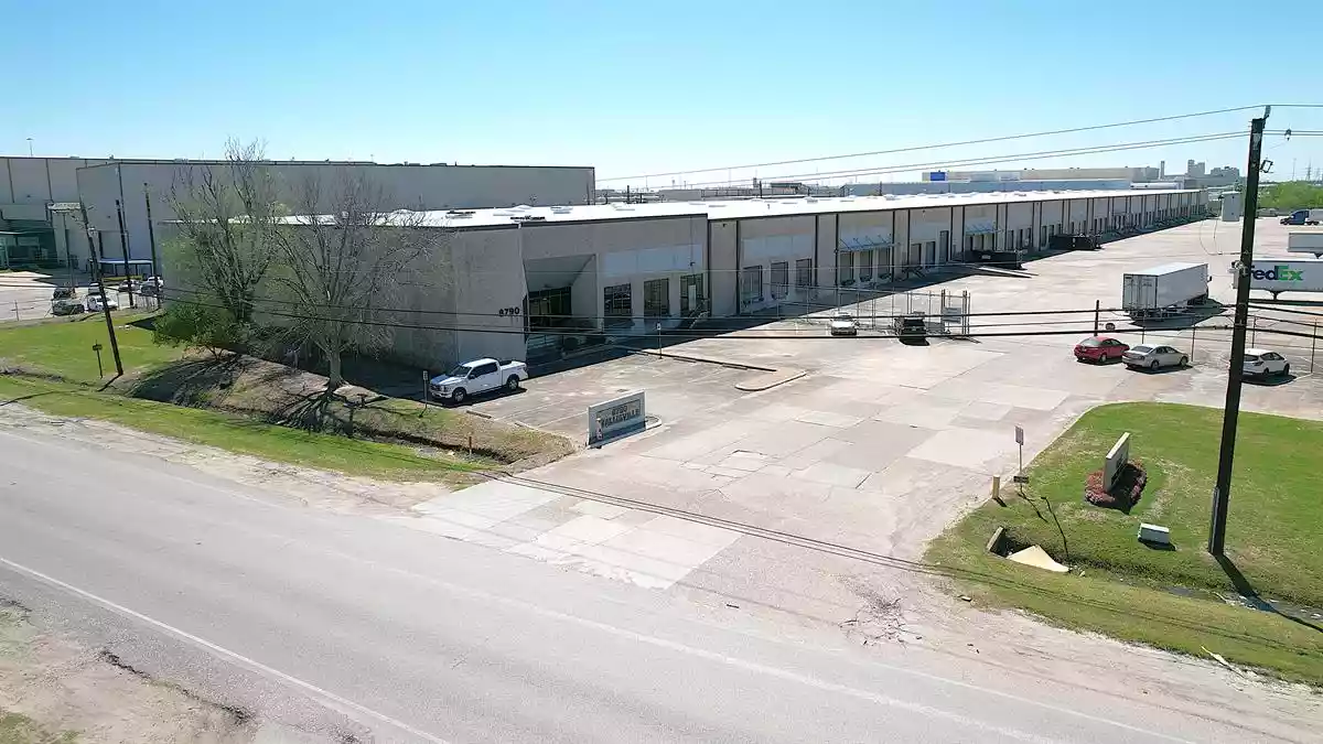 Houston - Warehouse/Distribution