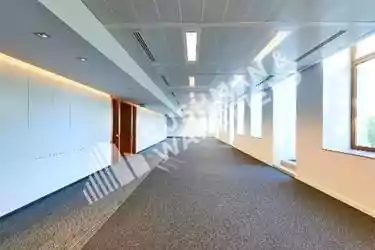 Boulevard Brand Whitlock, 163-167