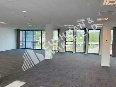 Place des Guillemins, 5