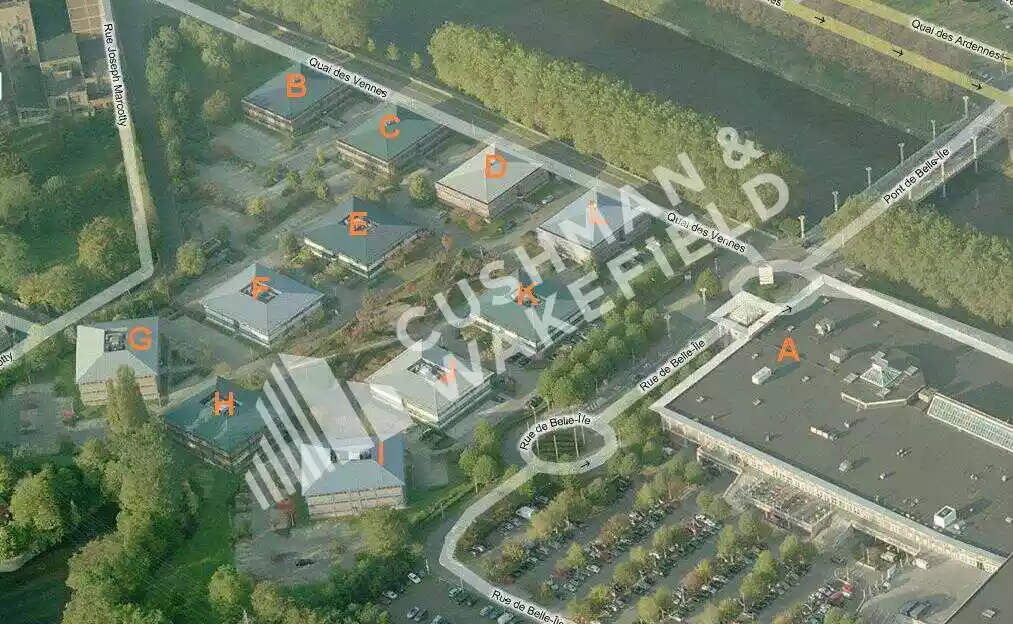 Square des Conduites d'Eau, 11