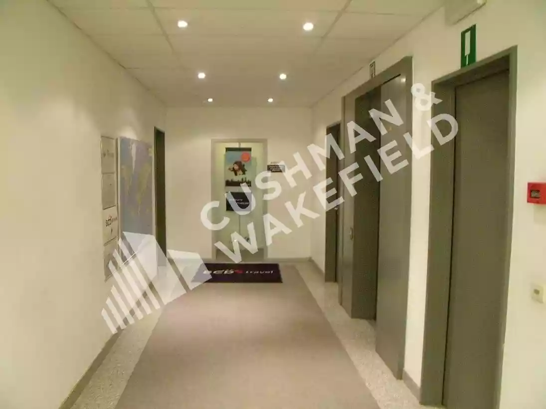 Square des Conduites d'Eau, 11