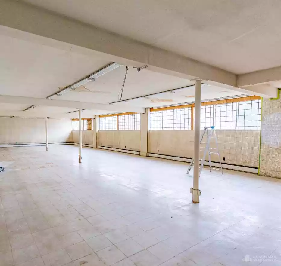 Vancouver - Warehouse/Distribution