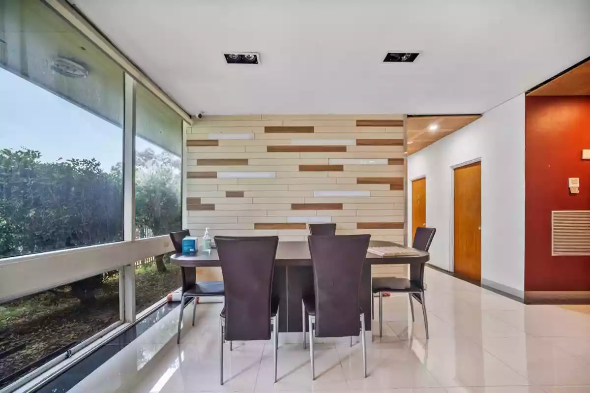 Unit 1/79 Mandoon Road