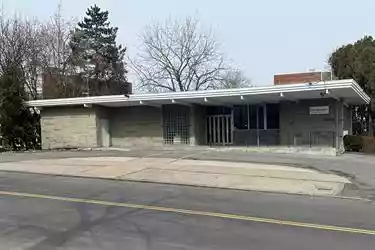 A1-1909 Fayette Street East