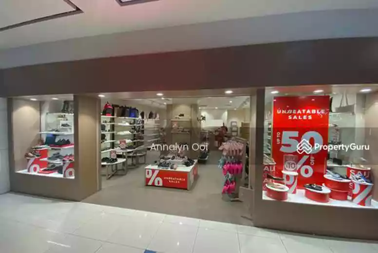 Bukit Timah Plaza Retail Unit Near Fairprice & Lift Lobby For Sale