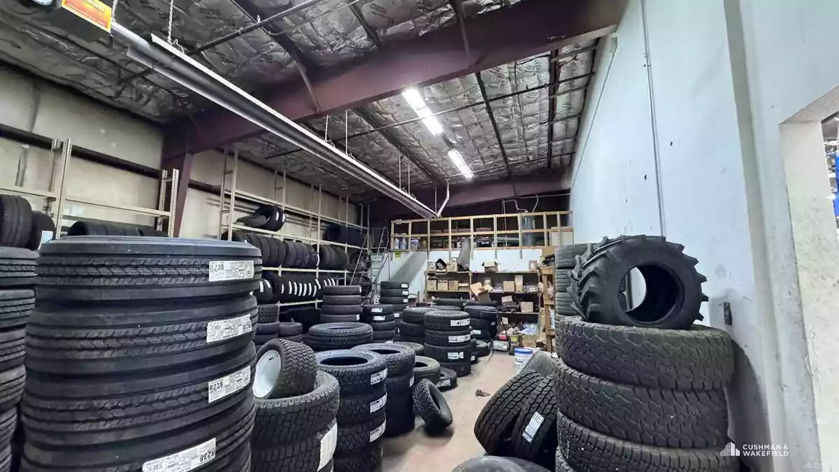 Fort Collins - Warehouse/Distribution