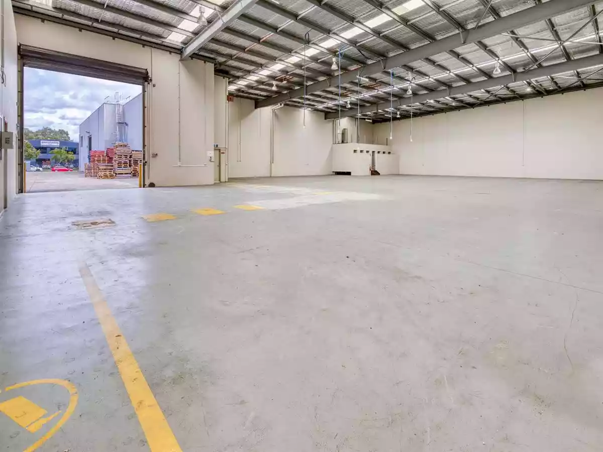 2/58 Yarraman Place