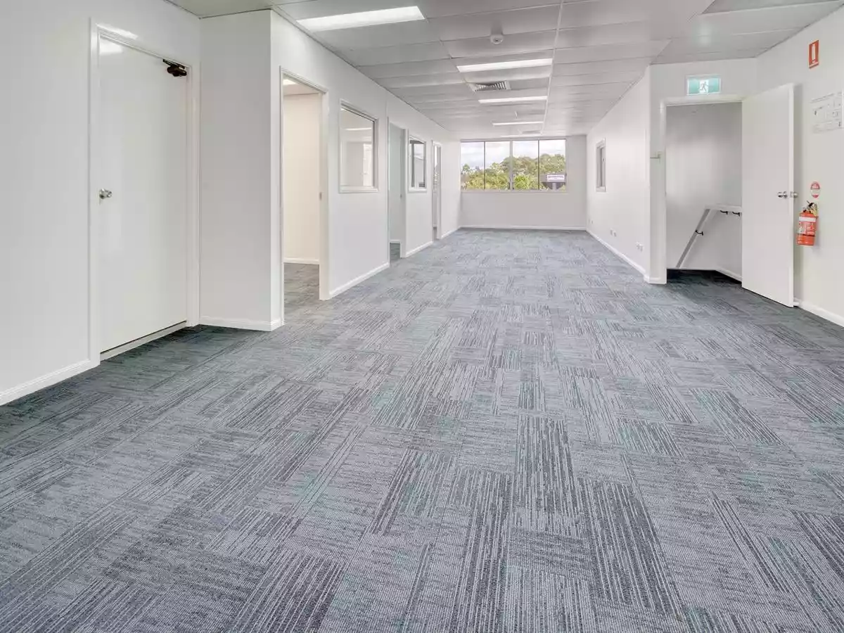 2/58 Yarraman Place