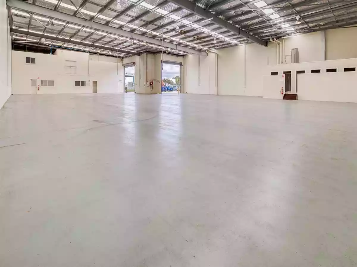 2/58 Yarraman Place