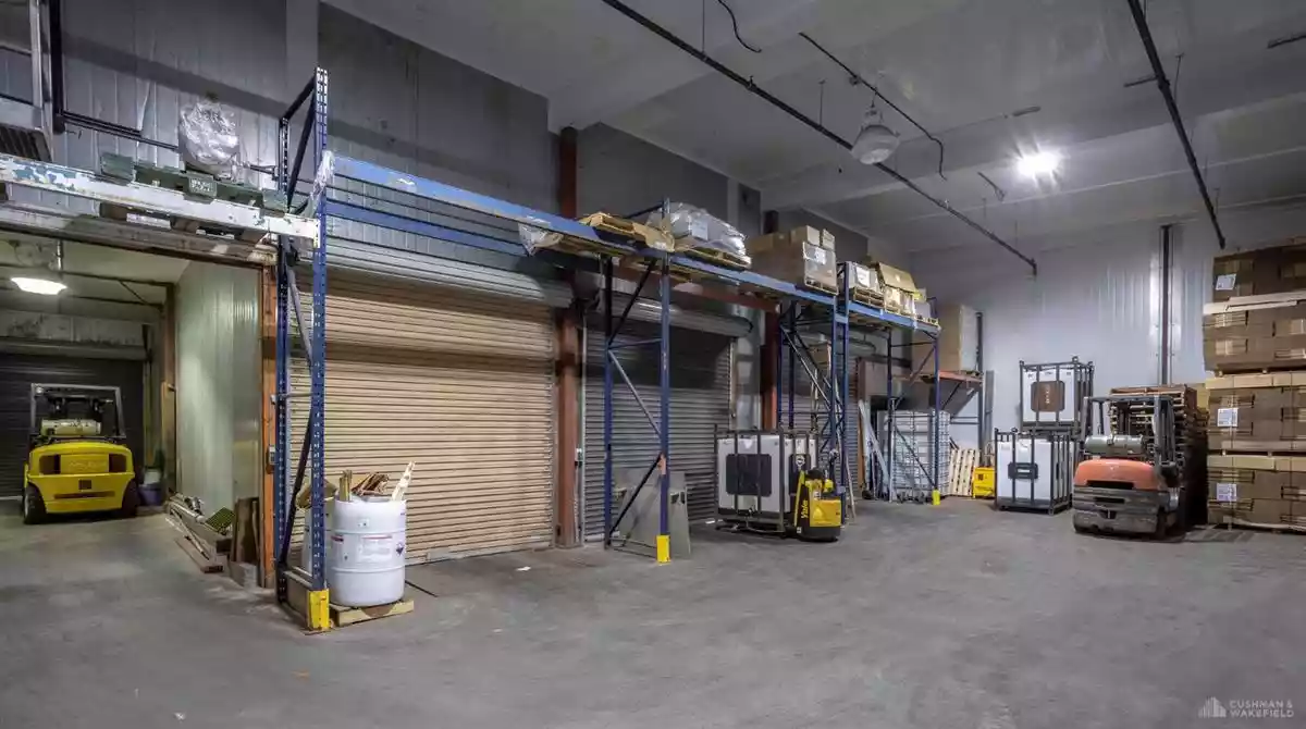 Burnaby - Warehouse/Distribution