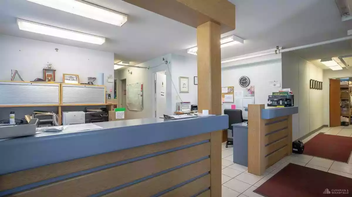 Burnaby - Warehouse/Distribution