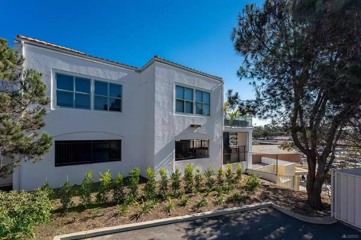 Encinitas - Office