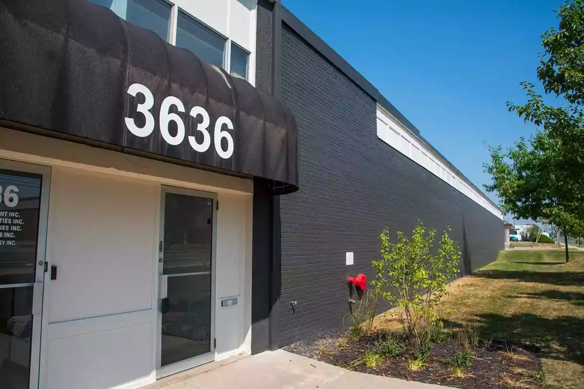 North York - Warehouse/Distribution