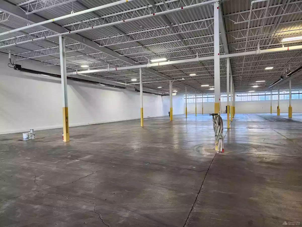 North York - Warehouse/Distribution