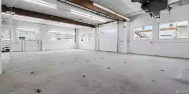 Kamloops - Warehouse/Distribution
