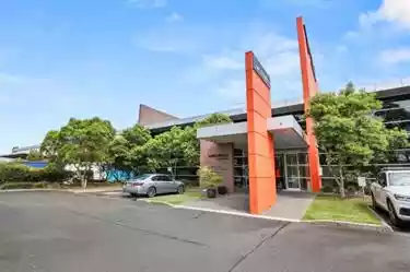 30 Centre Road