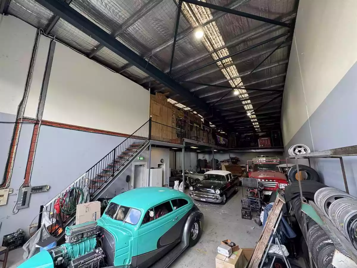 Unit 1 & 6/5 Cary Grove