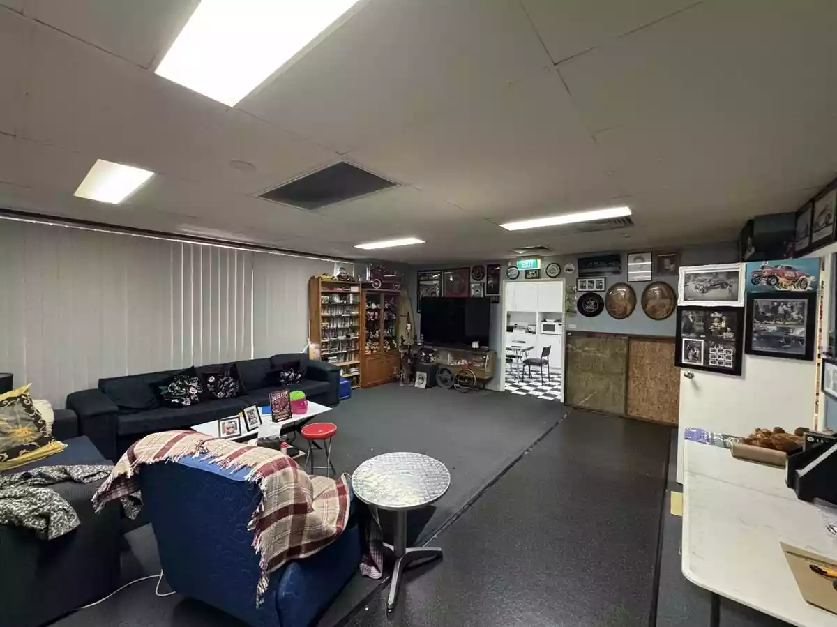 Unit 1 & 6/5 Cary Grove