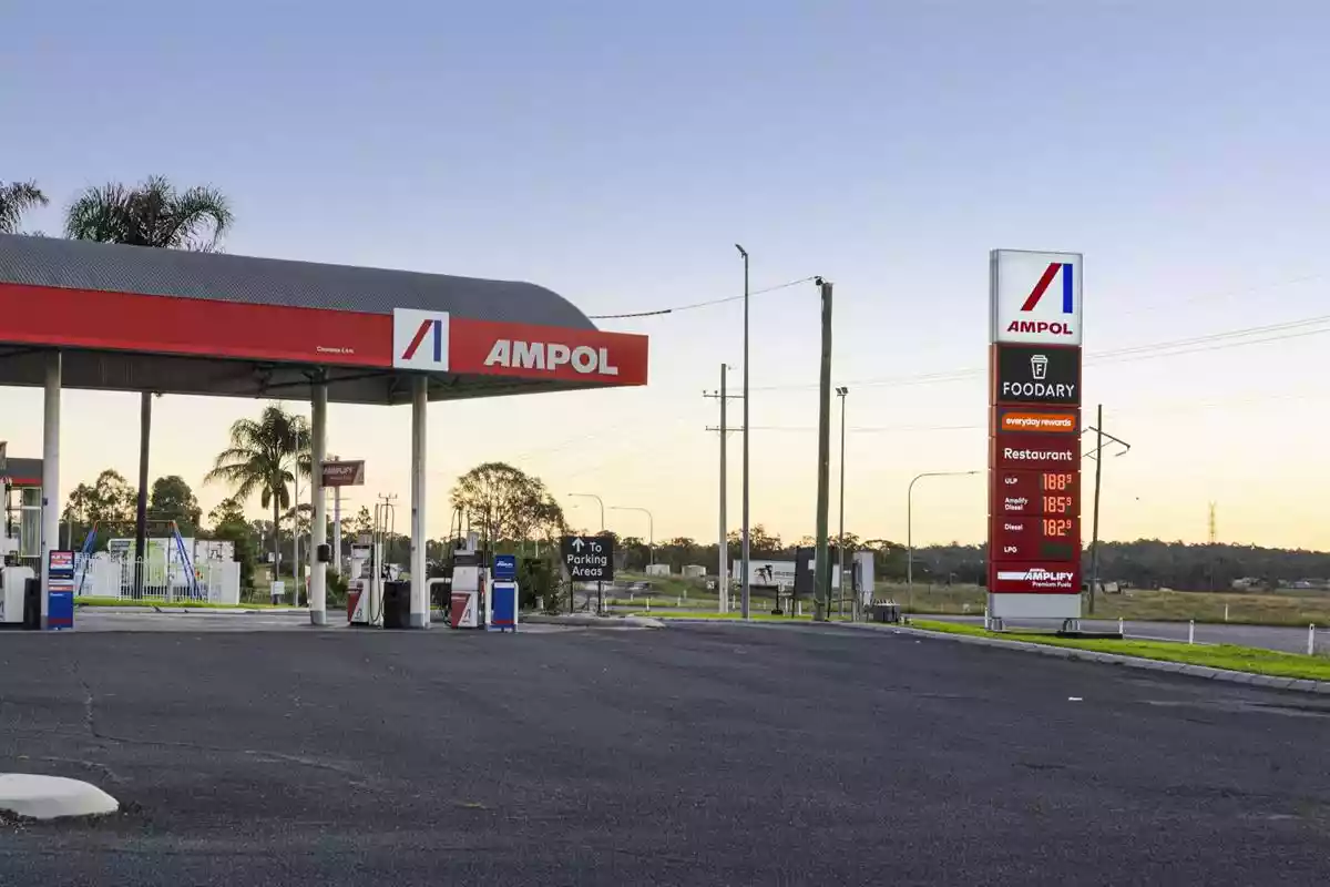 13015 Cunningham Highway