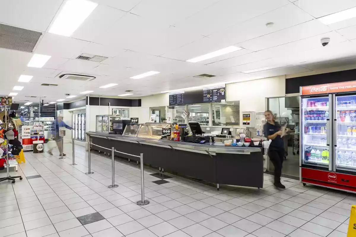 13015 Cunningham Highway