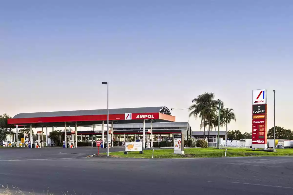 13015 Cunningham Highway