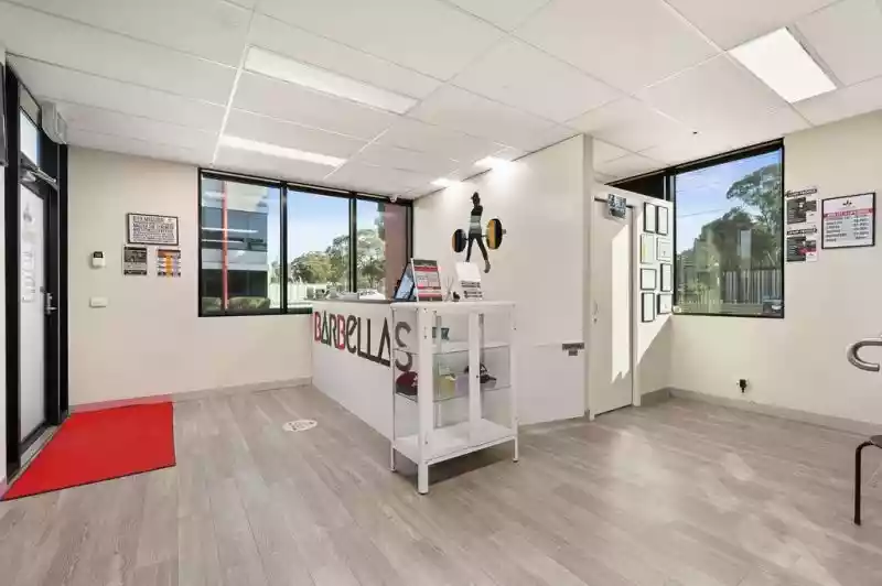 Unit 1/80 Mills Road