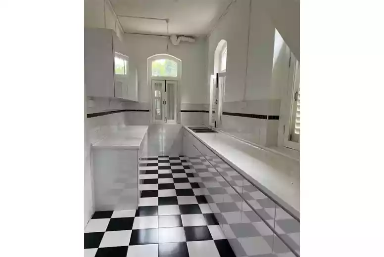 Detached House for Rent