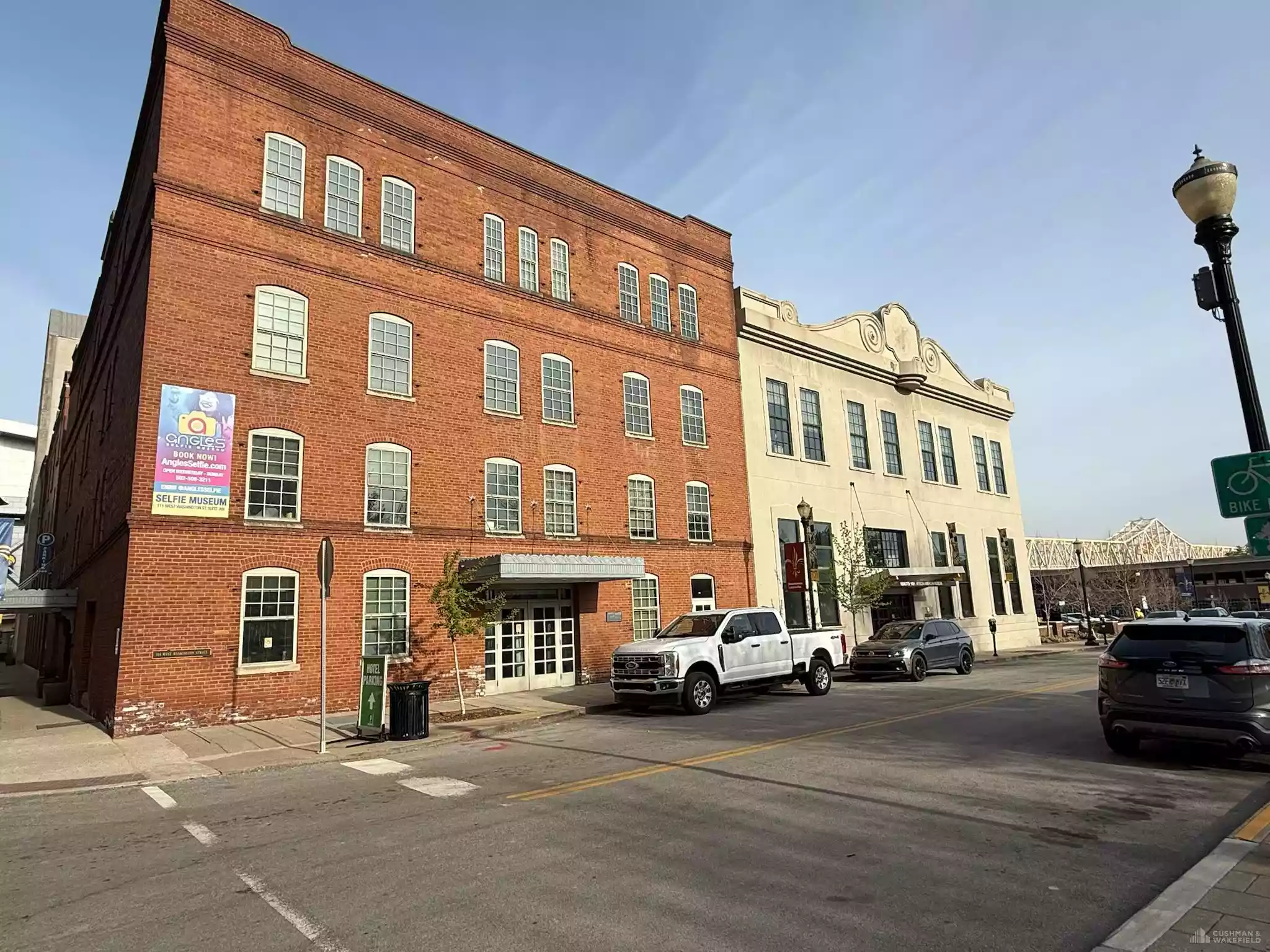 Louisville - Office