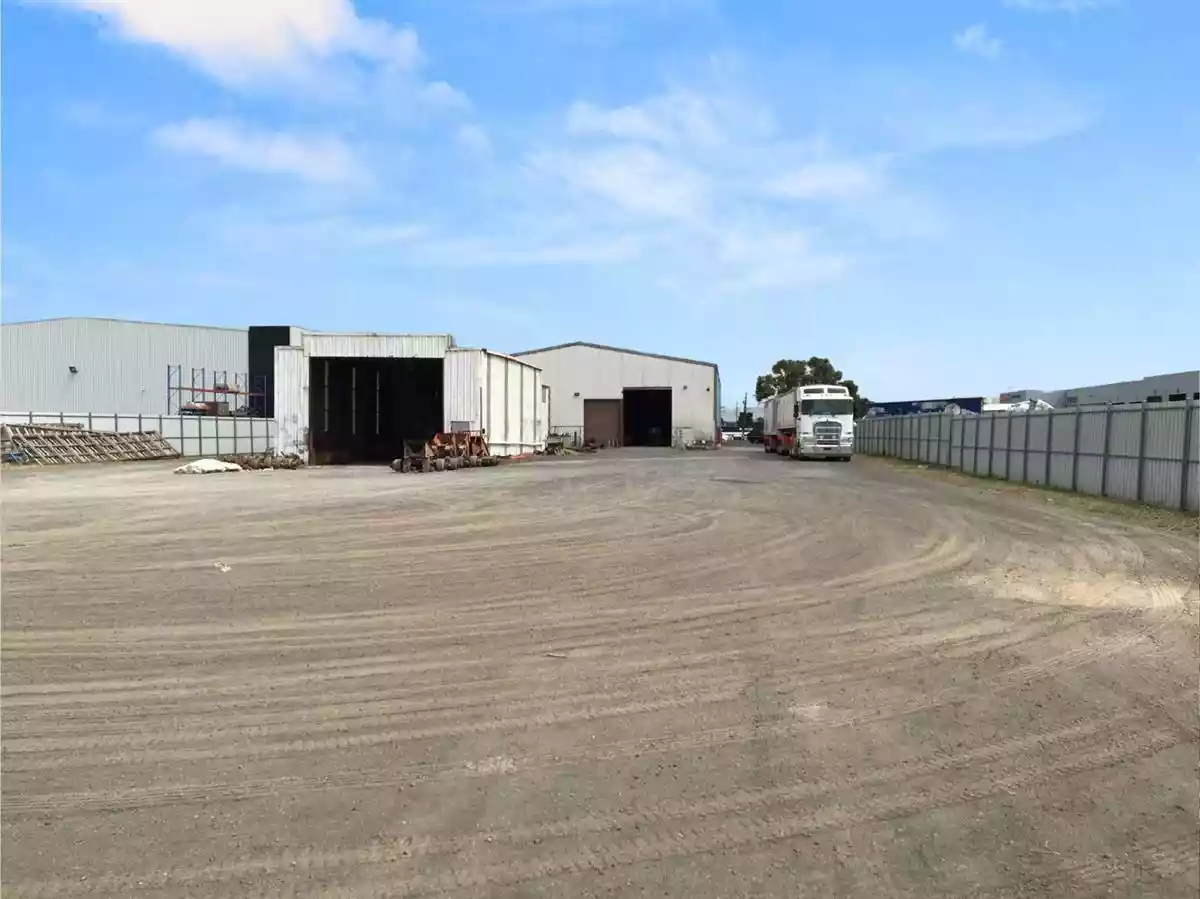 2070 Hume Highway