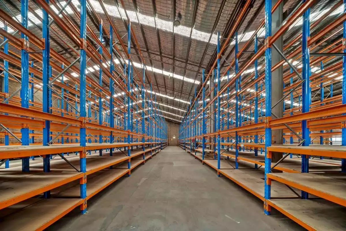 100-104 Adderley Street West