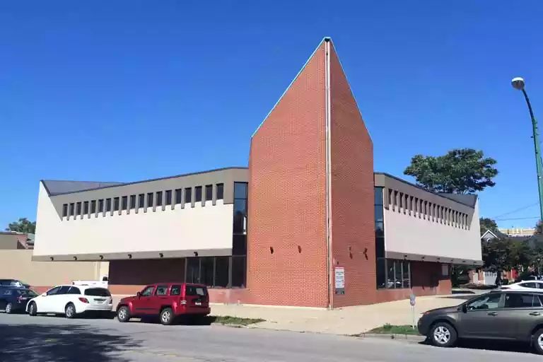 A1-187 Niagara Street