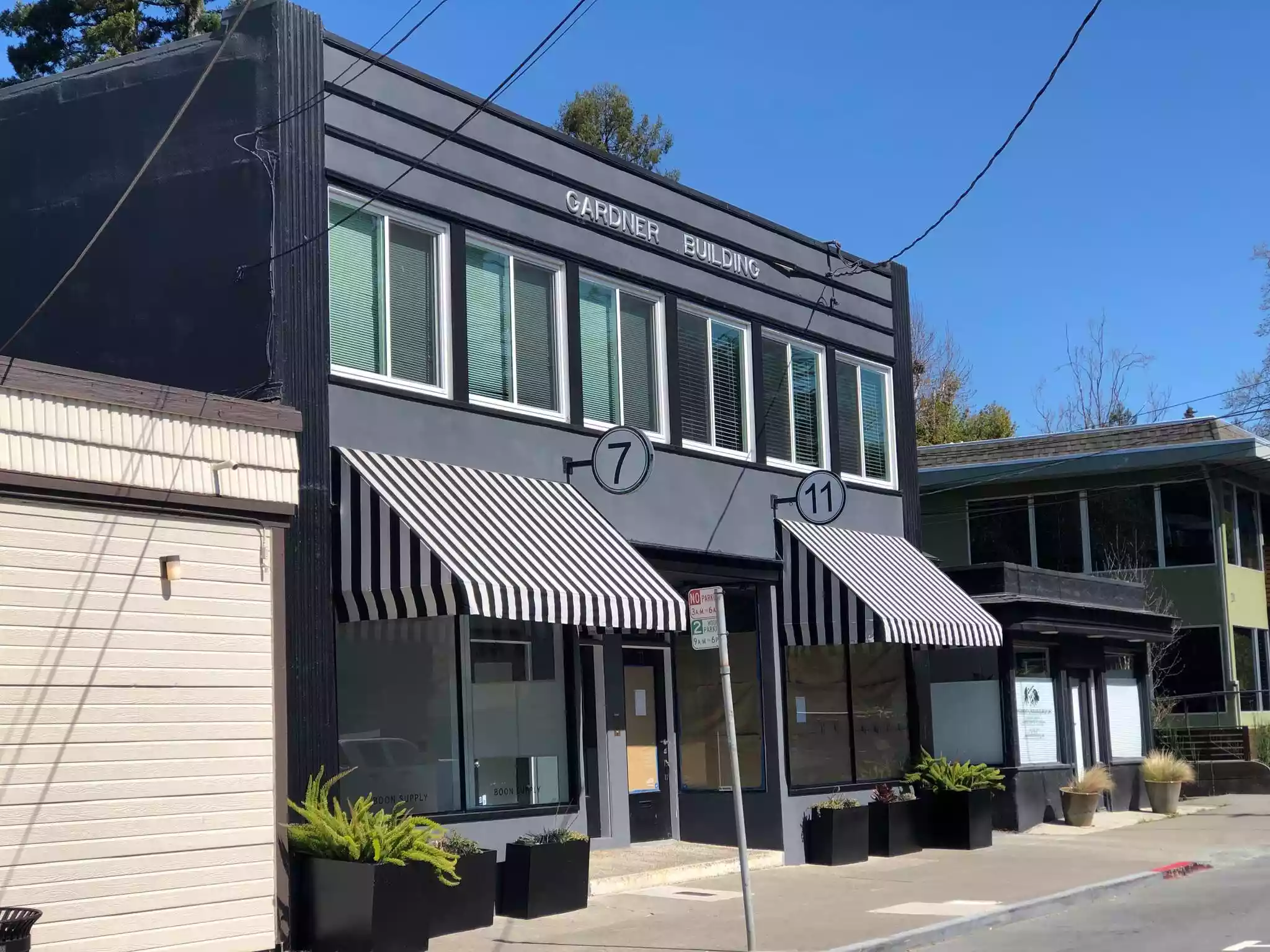 Mill Valley - Retail