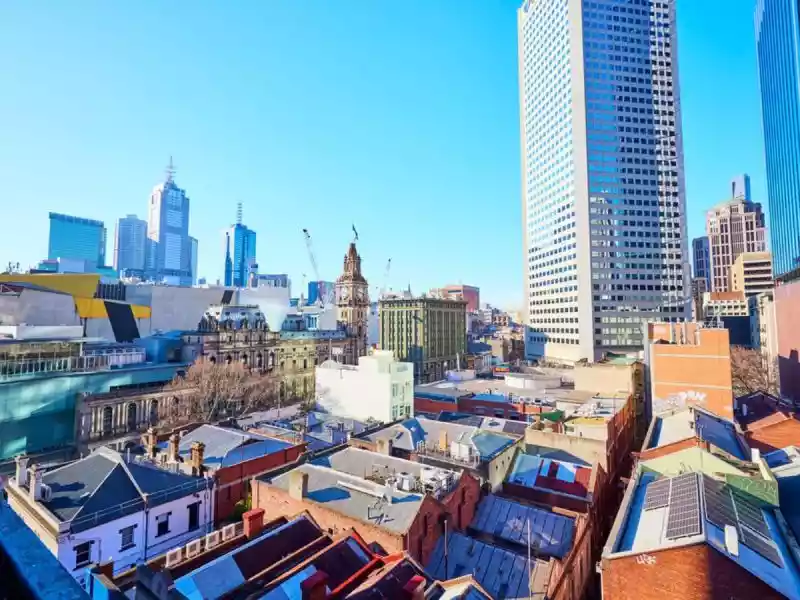 360 Little Bourke Street