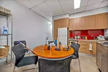 8/1 Cowpasture Place