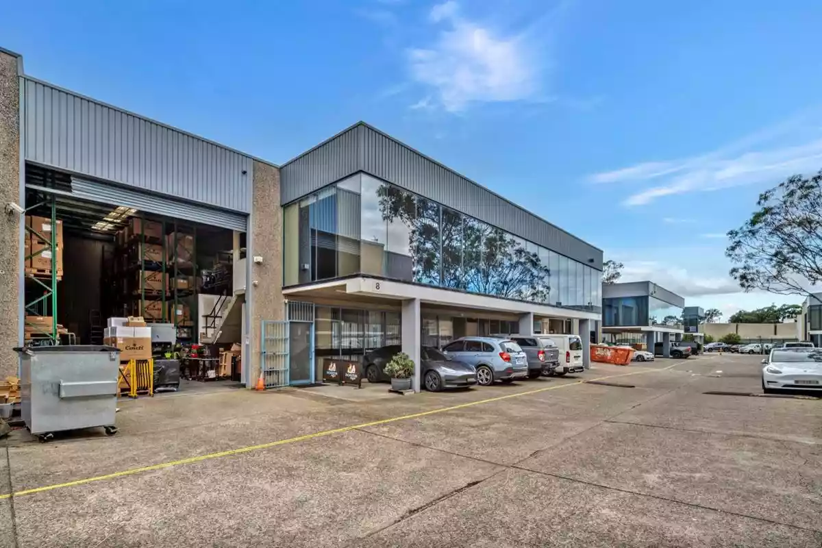 8/1 Cowpasture Place