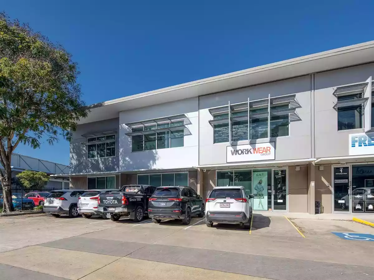 4B & 7/441 Nudgee Rd