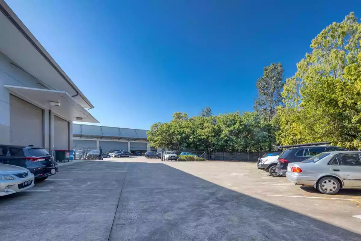 4B & 7/441 Nudgee Rd
