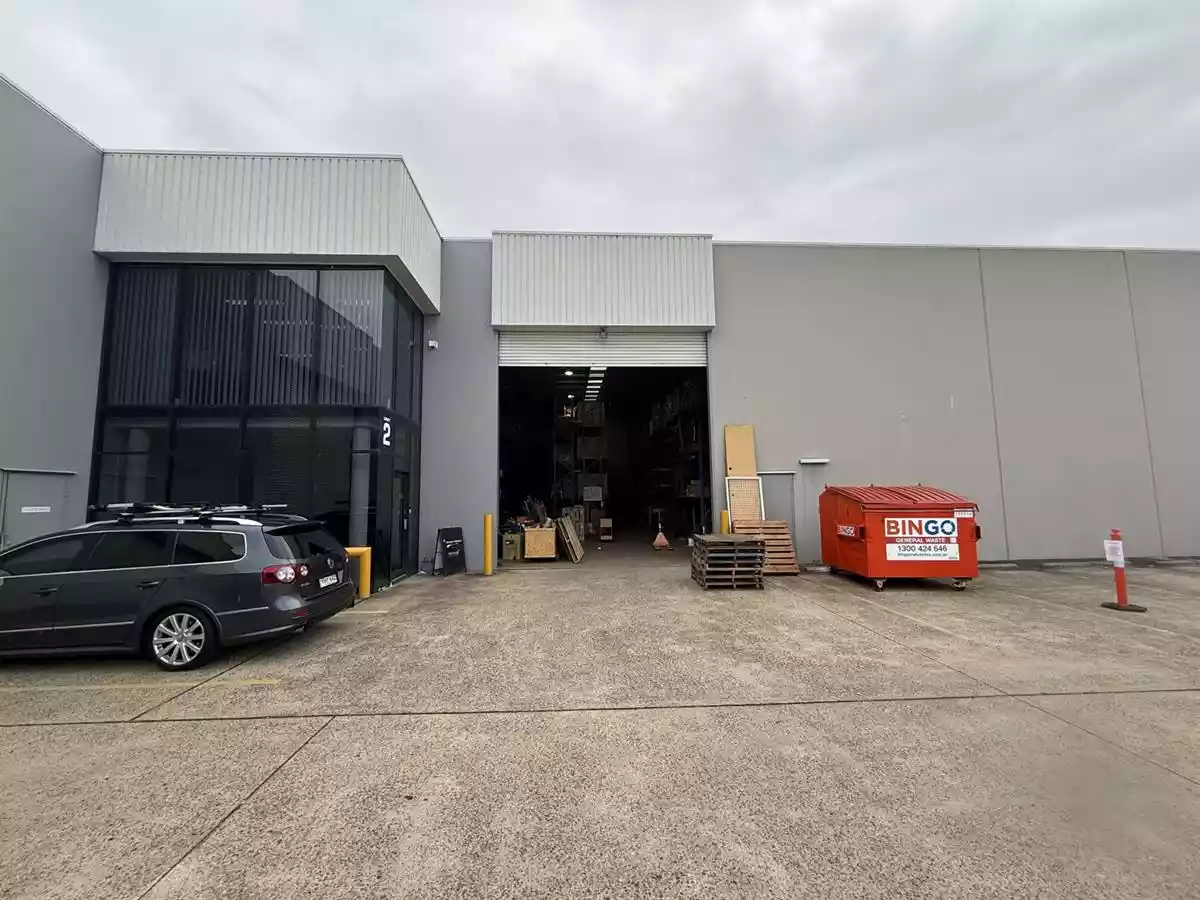 Unit 2 & 6/5-7 Deadman Road