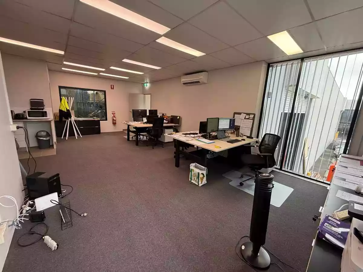 Unit 2 & 6/5-7 Deadman Road