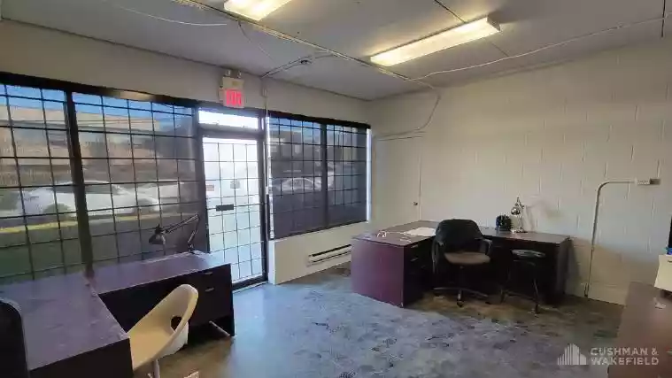 Burnaby - Warehouse/Distribution
