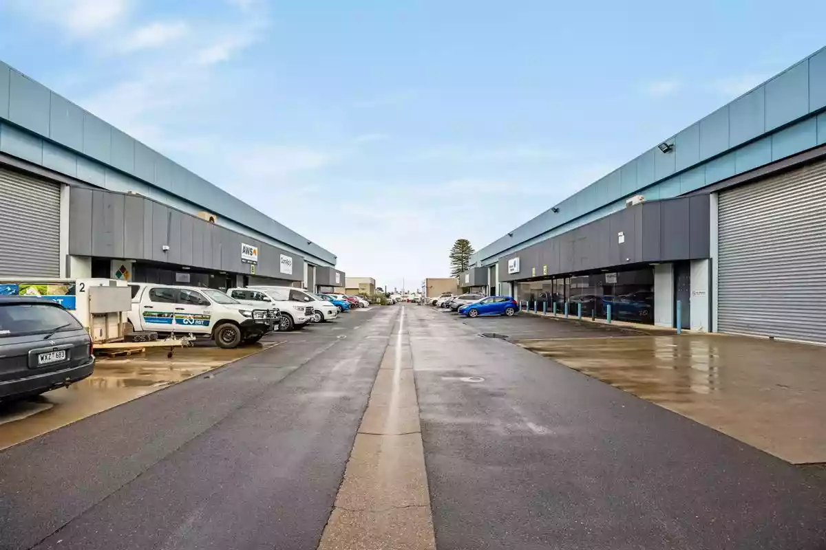 Unit 3/5-7 Stephen Street