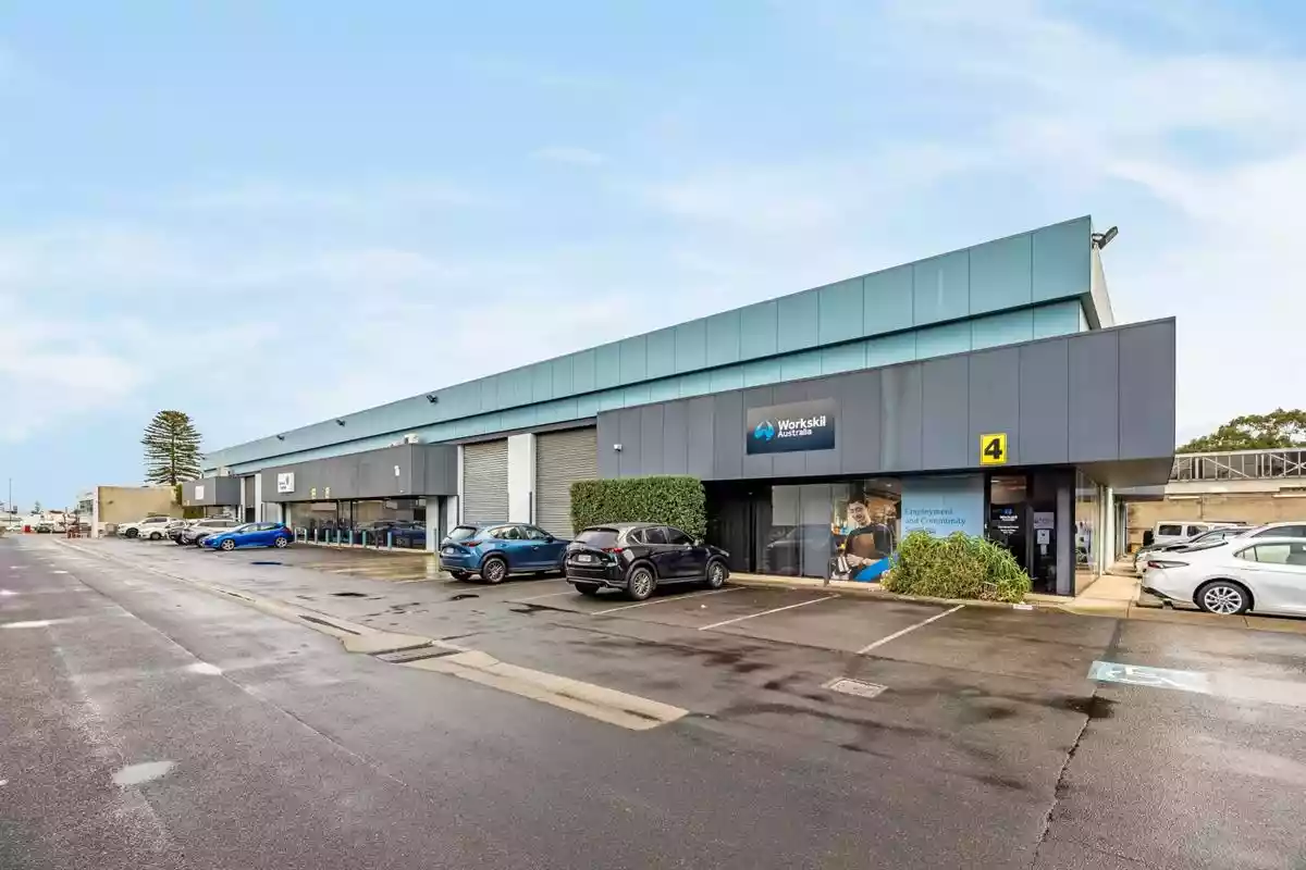 Unit 3/5-7 Stephen Street